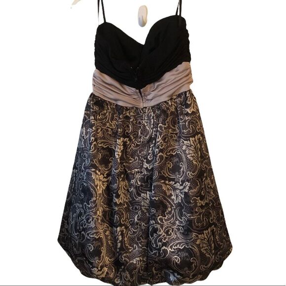 A Byer Balloon Hem Cocktail Dress - Picture 2 of 10